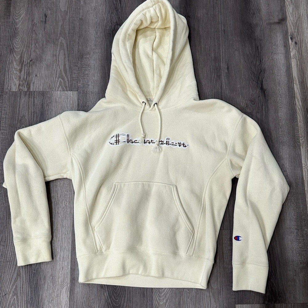 Champion ivory off white color hoodie pullover sweatshirt no size tag but fits M